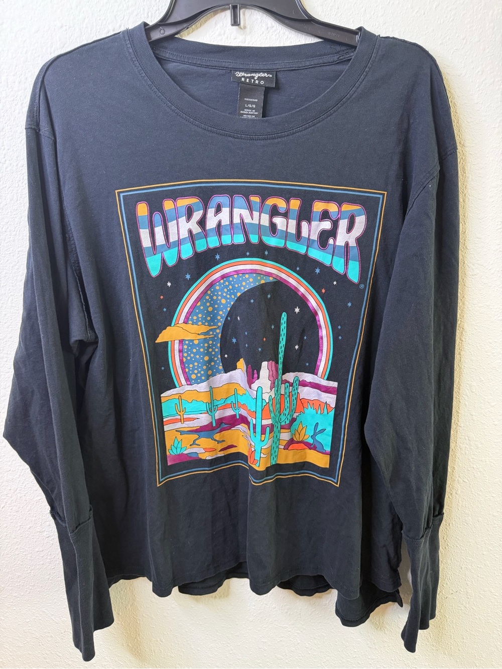 Wrangler Women’s Black Long Sleeve Graphic Tee - Retro Desert Scene